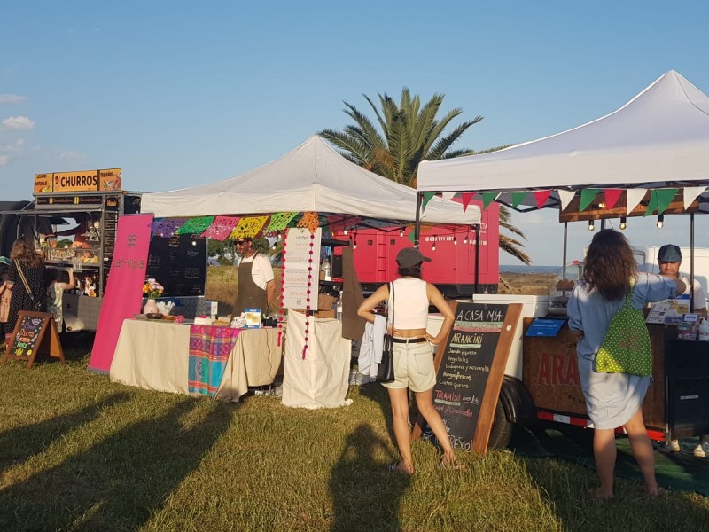 15_food_trucks_dia_con_gente
