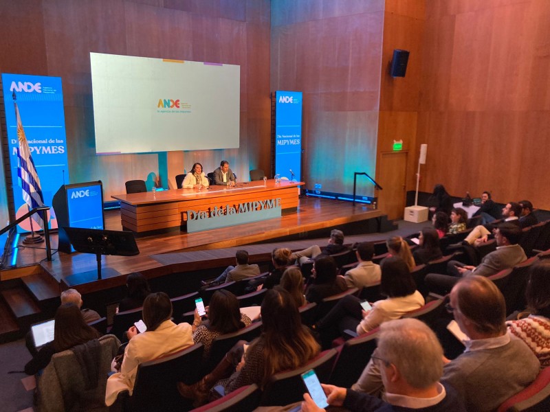 1_apertura_seminario_mipymes_y_desarrollo_productivo
