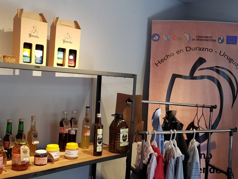 5b_stand_durazno_emprende_en_paseo_de_los_artesanos