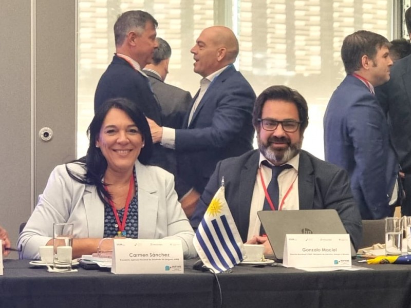 6_representantes_de_Uy_en_seminario_medellin