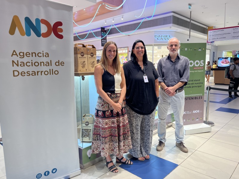 Espacio_MOOS_ANDE_-_autoridades_1